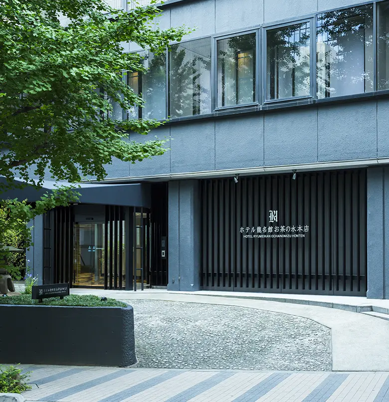 ホテル事業